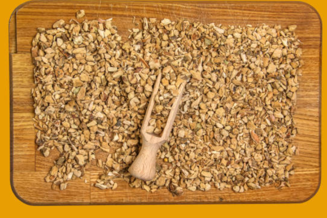 Ashwagandha Root whole dried herb brewing image, root steeping in hot water decoction
